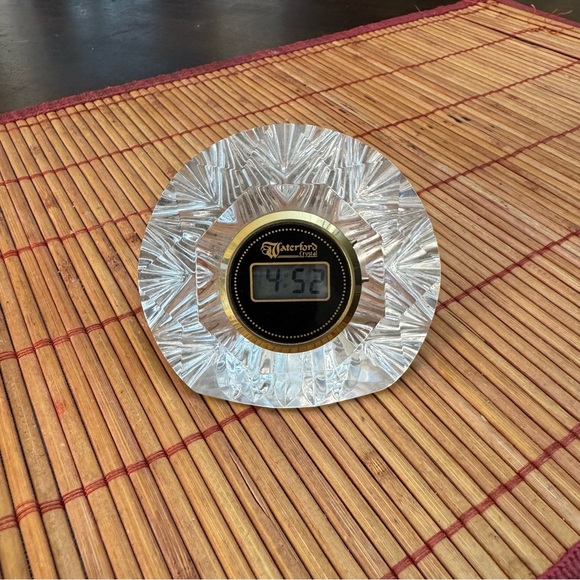 Digital Clock Lismore by WATERFORD CRYSTAL - Picture 11 of 16